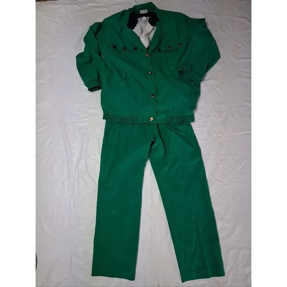 Regal Vintage Green Women's 3 Piece Set Size Small